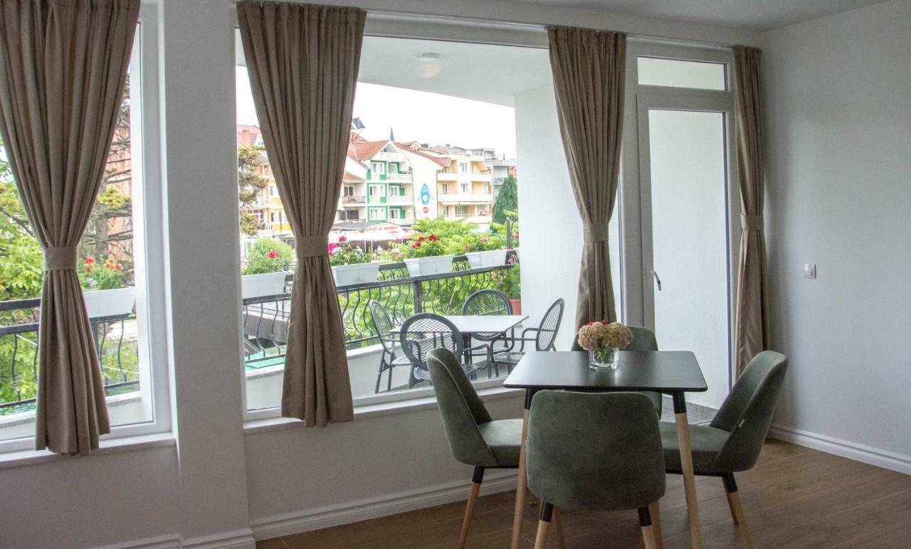 Seasons Hotel Struga Esterno foto